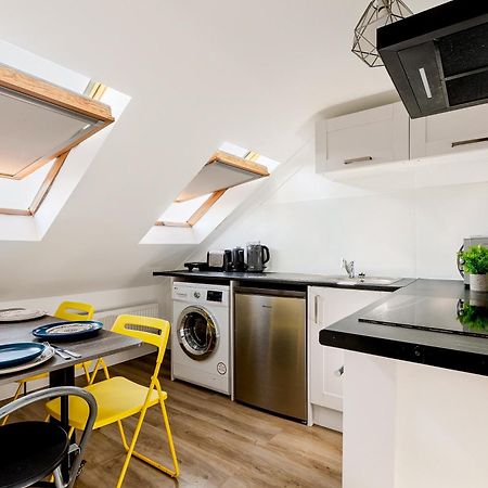 Bright 2Br Flat, Forest Gate, East لندن المظهر الخارجي الصورة