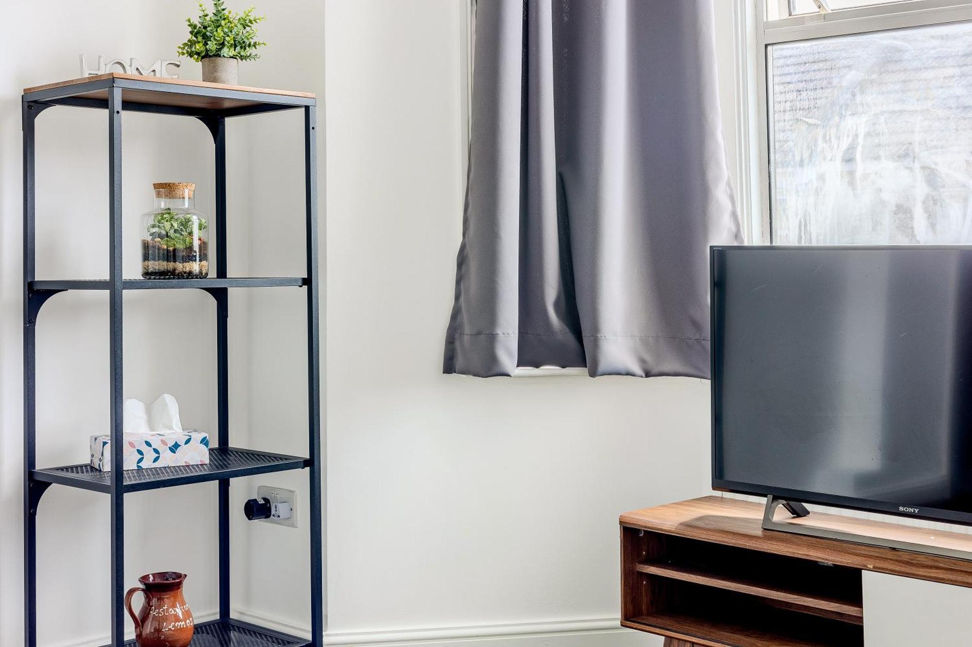 Bright 2Br Flat, Forest Gate, East لندن المظهر الخارجي الصورة